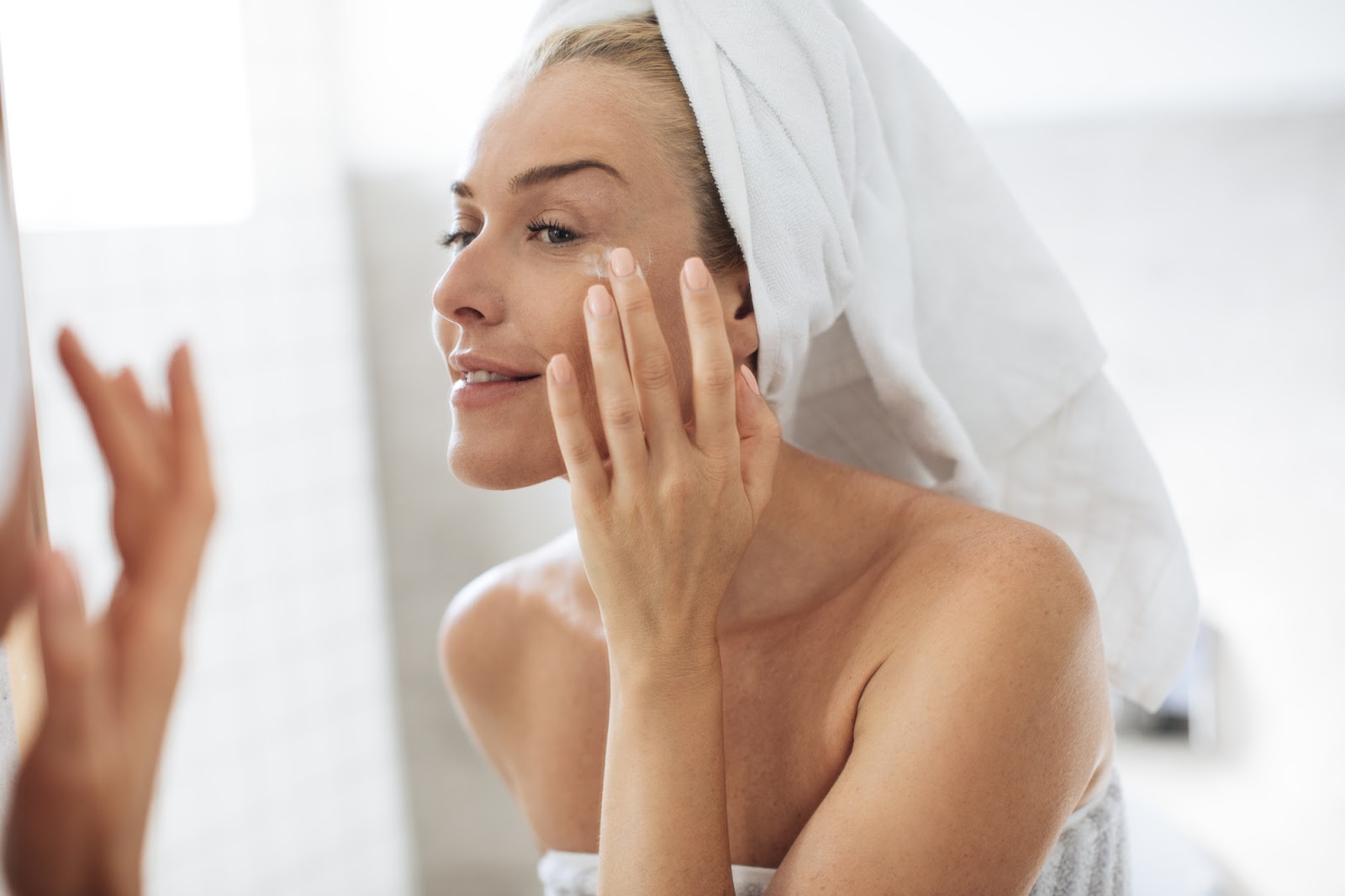 Morning vs. Night Skincare: Why You Need a Different Routine for Each
